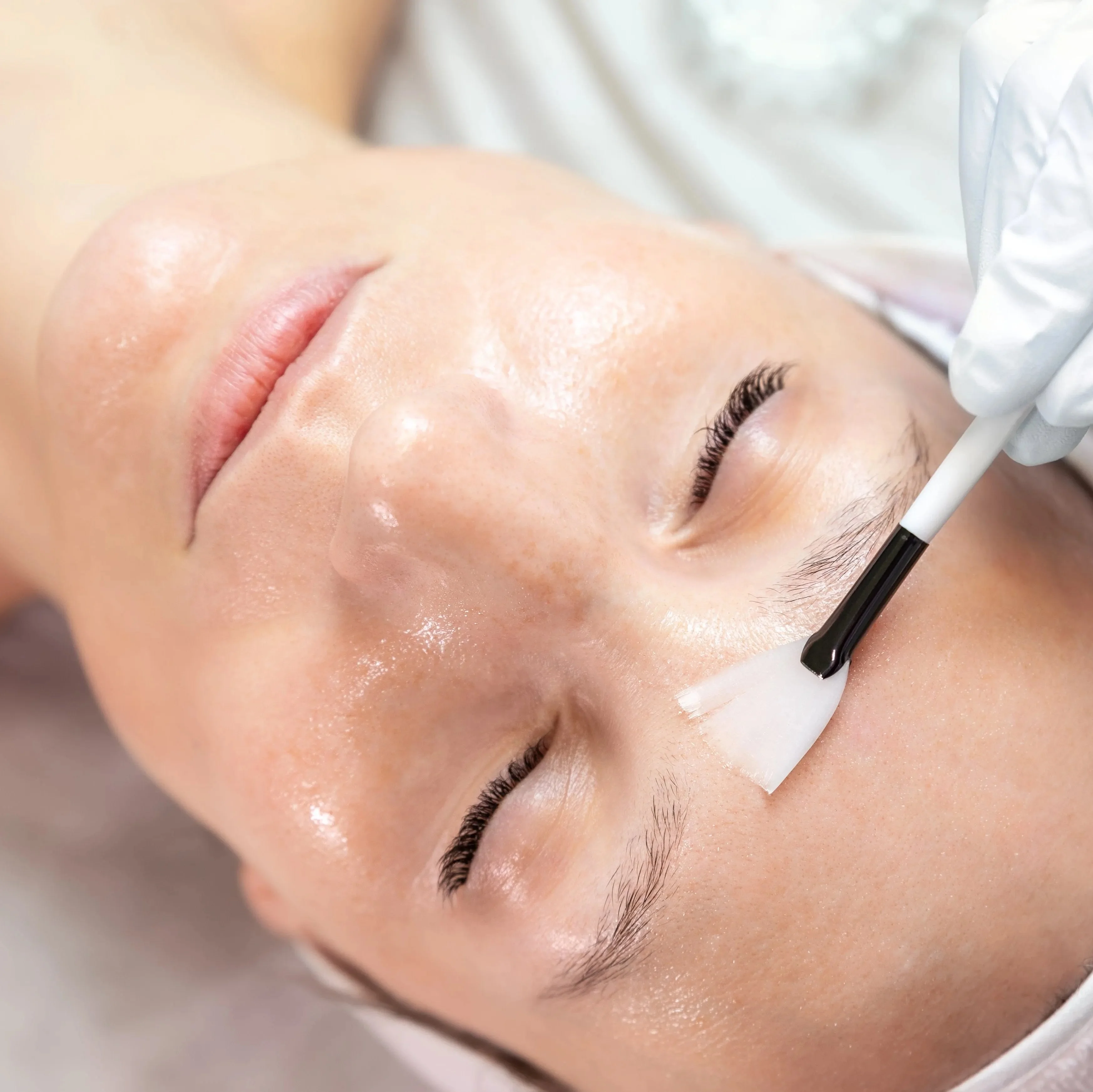 Jalupro Glow Peel: Rewitalizacja Twarzy, Szyi i Dekoltu